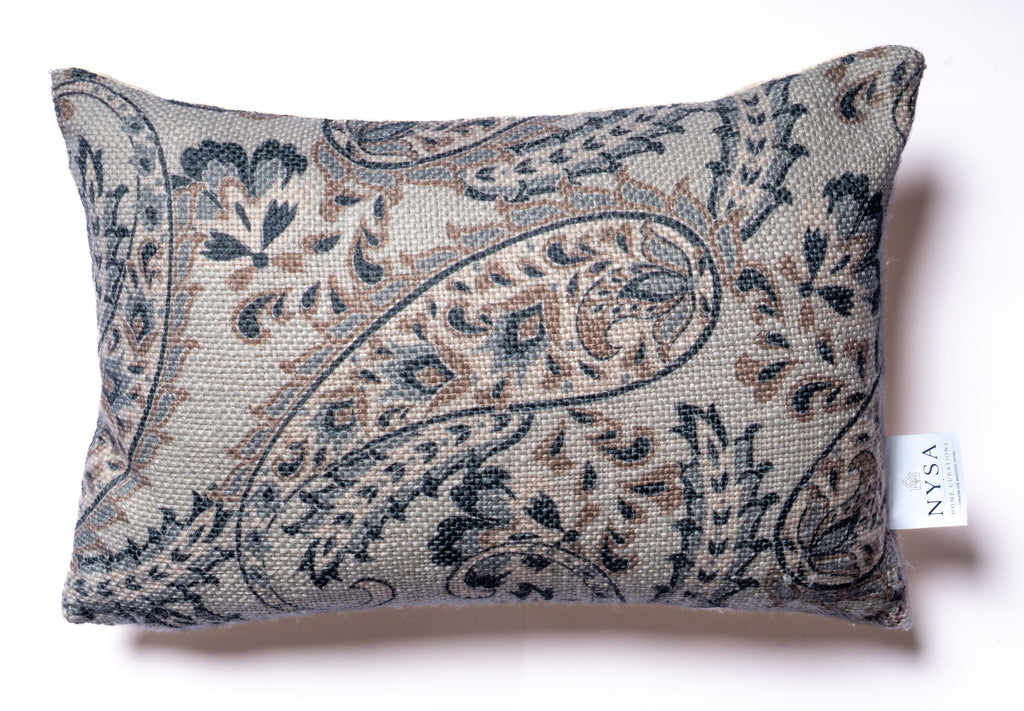The Ashbourne Manor Oblong Cover
