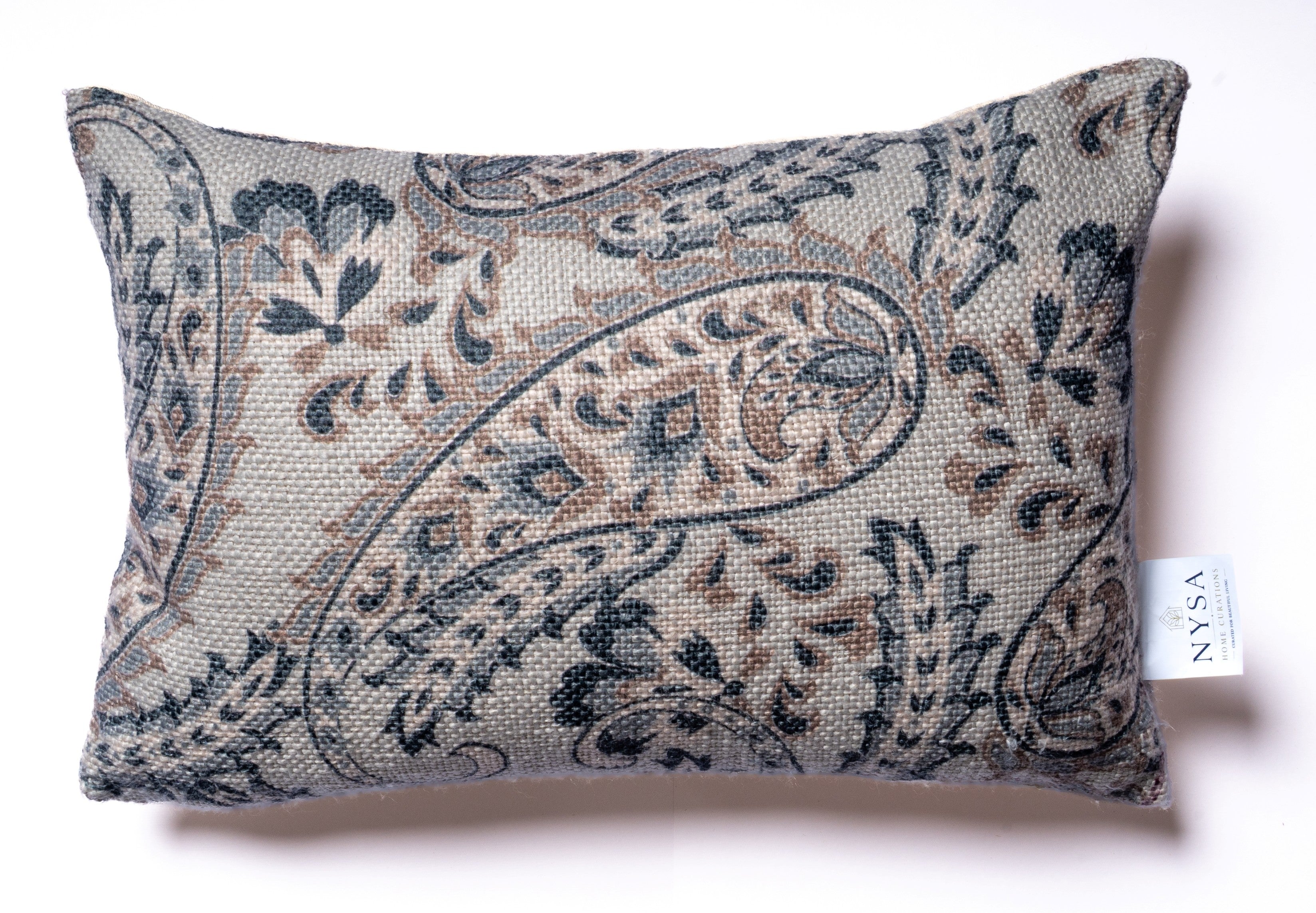 The Ashbourne Manor Oblong Cover