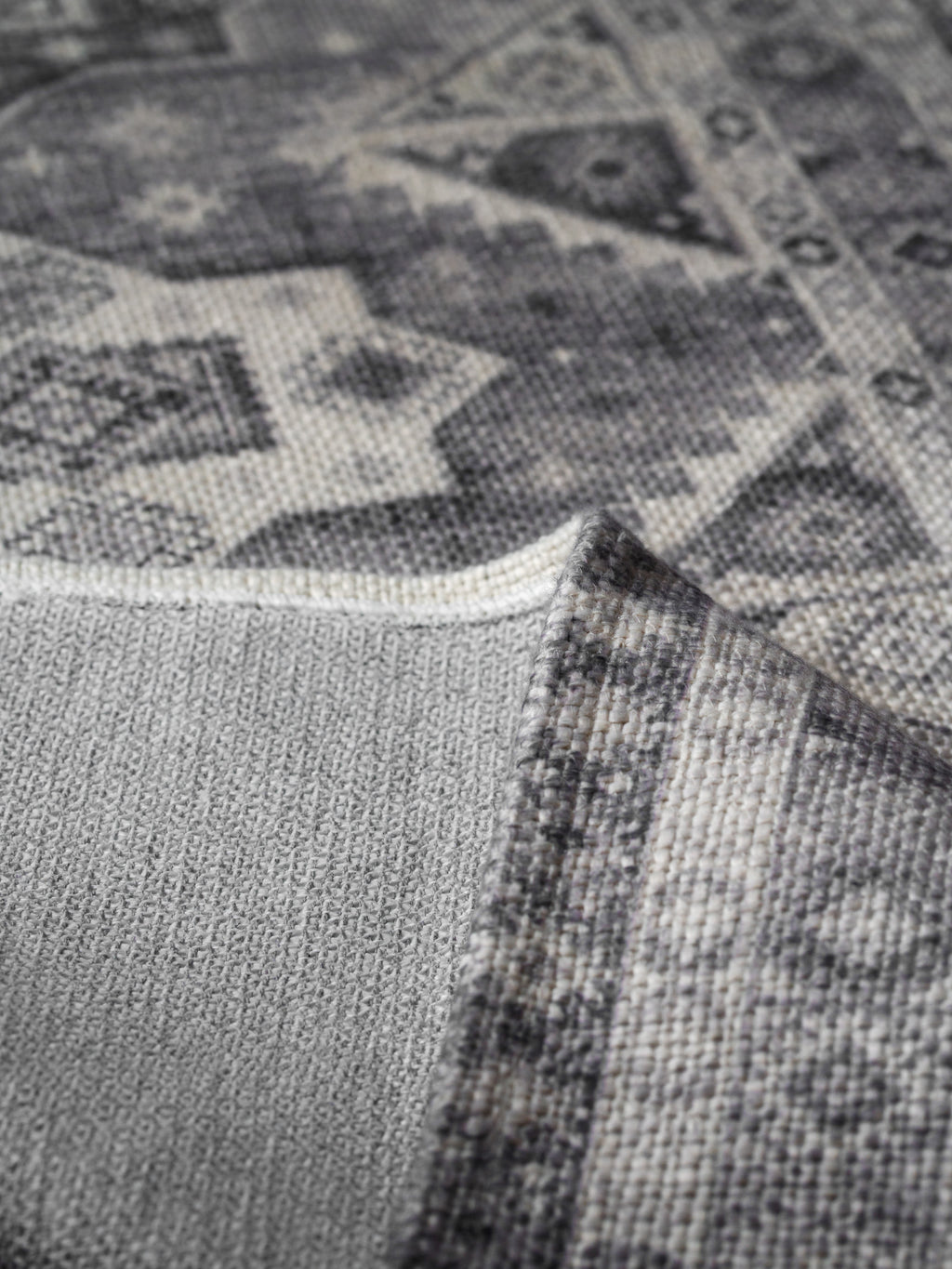 The Sereno Medallion Rug